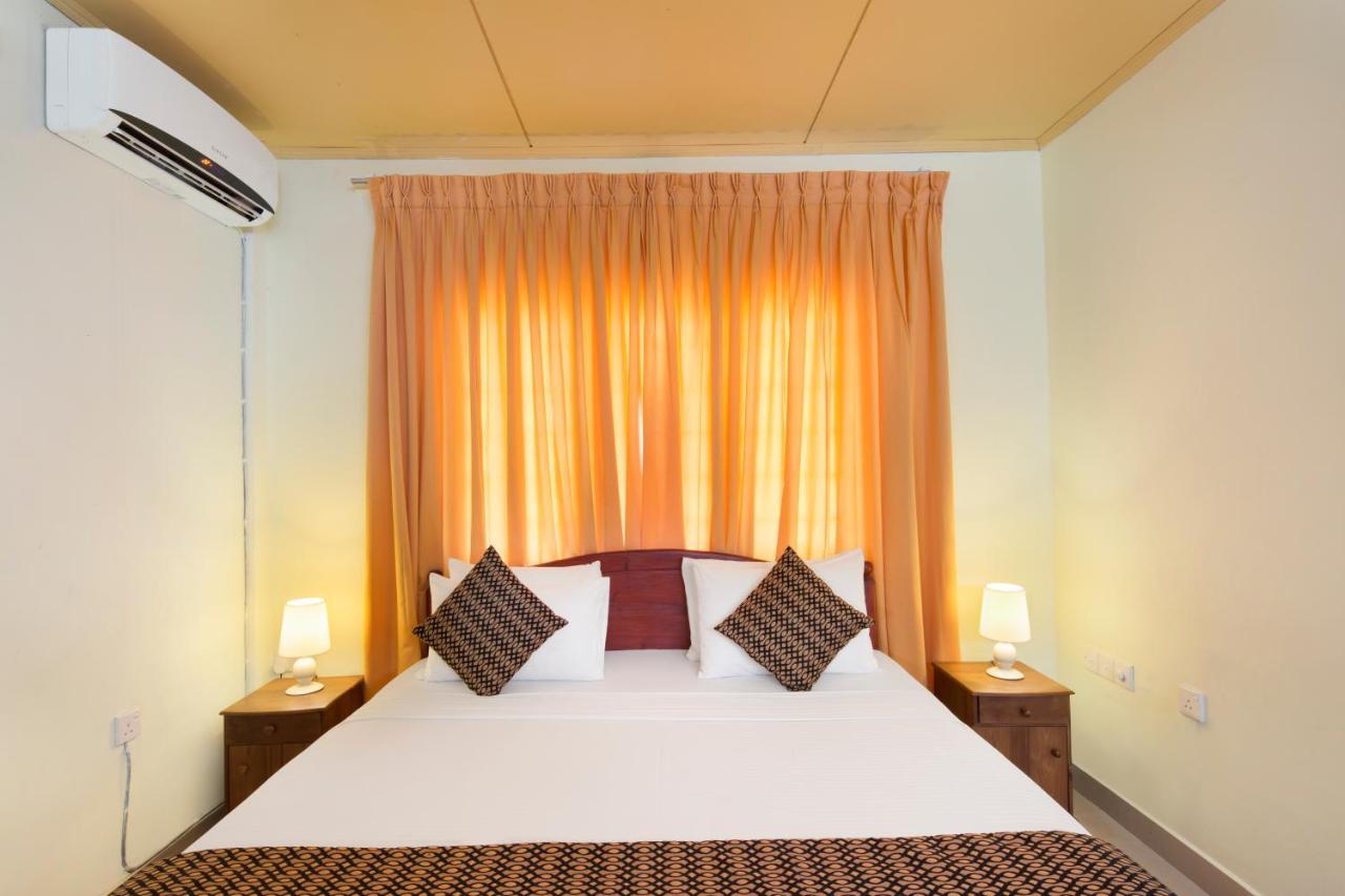 Palm Beach Inn & Sea Shells Cabanas Bentota Pokoj fotografie